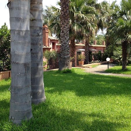 Villa Del Nespolo Fiumefreddo di Sicilia Eksteriør bilde